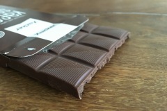 Vegane-Schokolade-Xucker-Kaffee